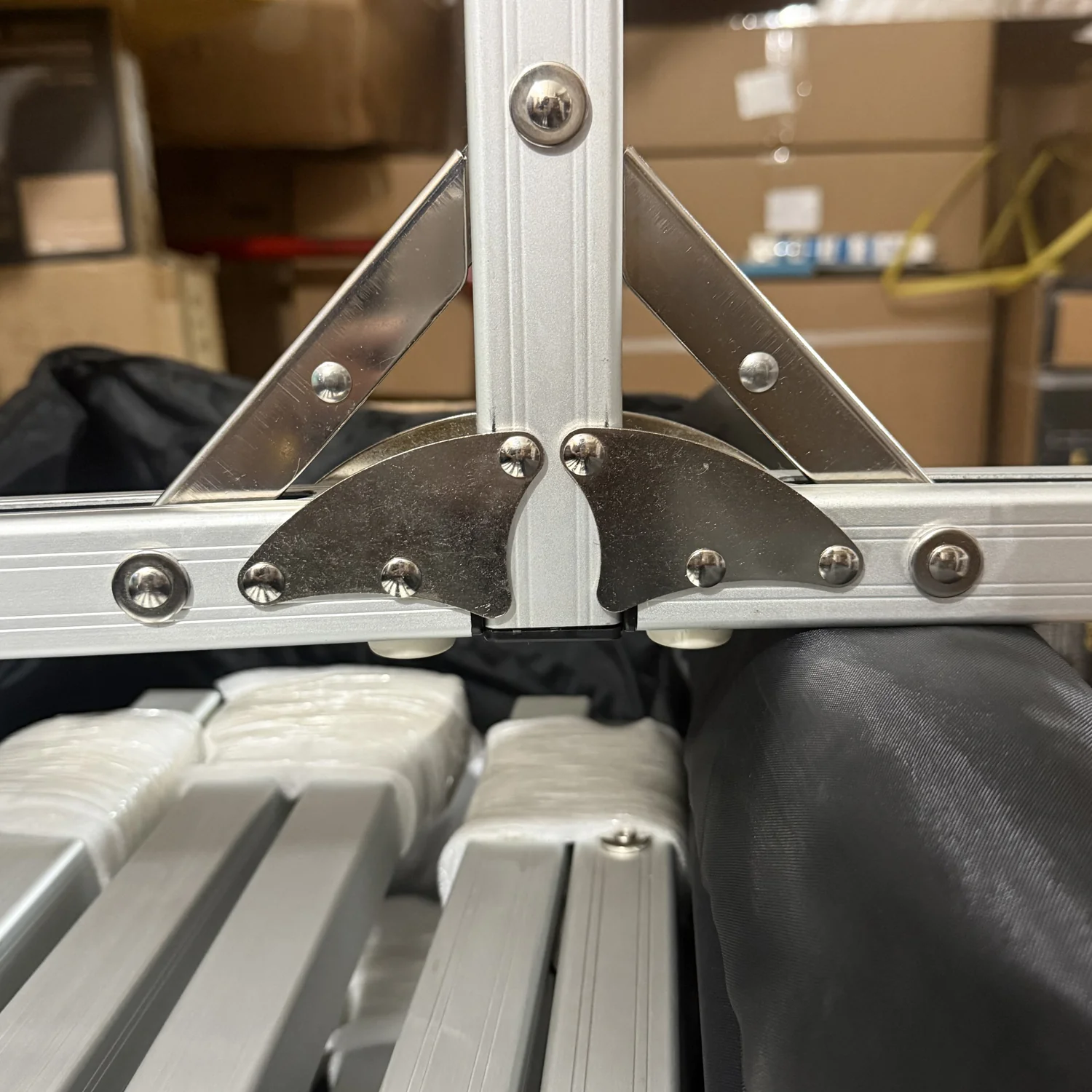 Pantalla ecran fast fold 150 pulgadas proyección frontal o posterior 3.05x2.29m - Image 7